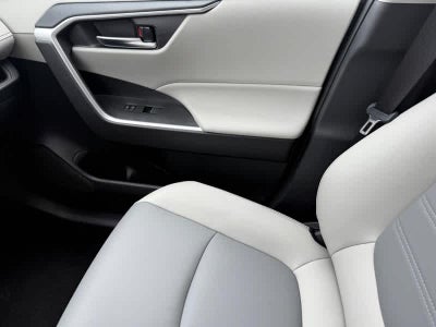 2025 Toyota RAV4 XLE Premium AWD