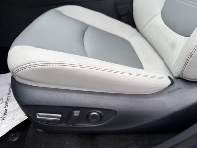 2025 Toyota RAV4 XLE Premium AWD