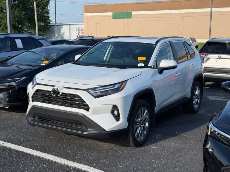 2023 Toyota RAV4 XLE Premium AWD