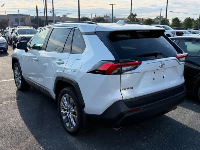 2023 Toyota RAV4 XLE Premium AWD