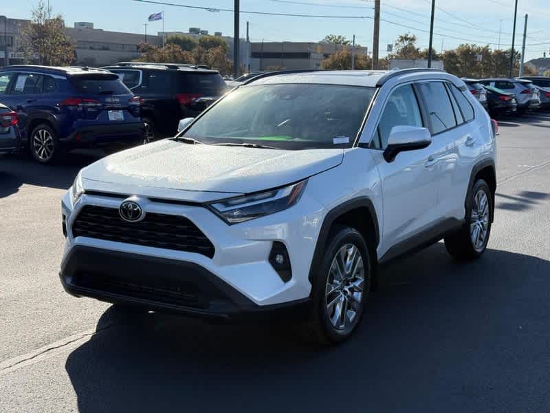 2023 Toyota RAV4 XLE Premium AWD