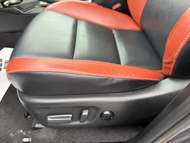 2015 Toyota RAV4 AWD 4dr Limited