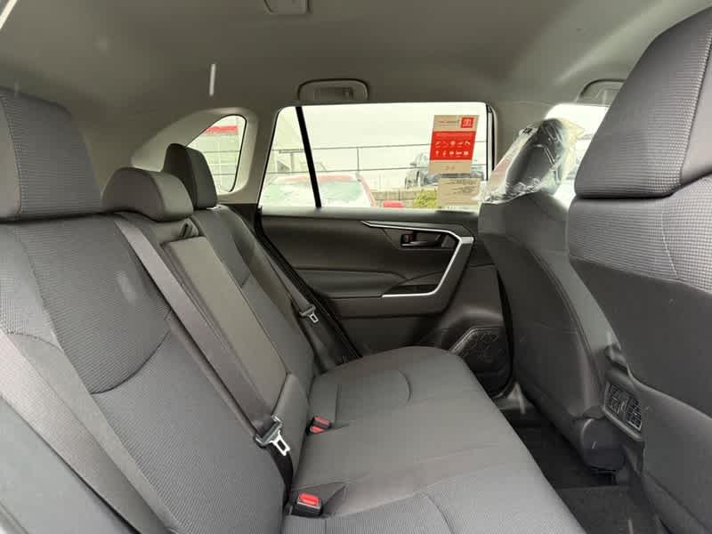 2025 Toyota RAV4 LE AWD