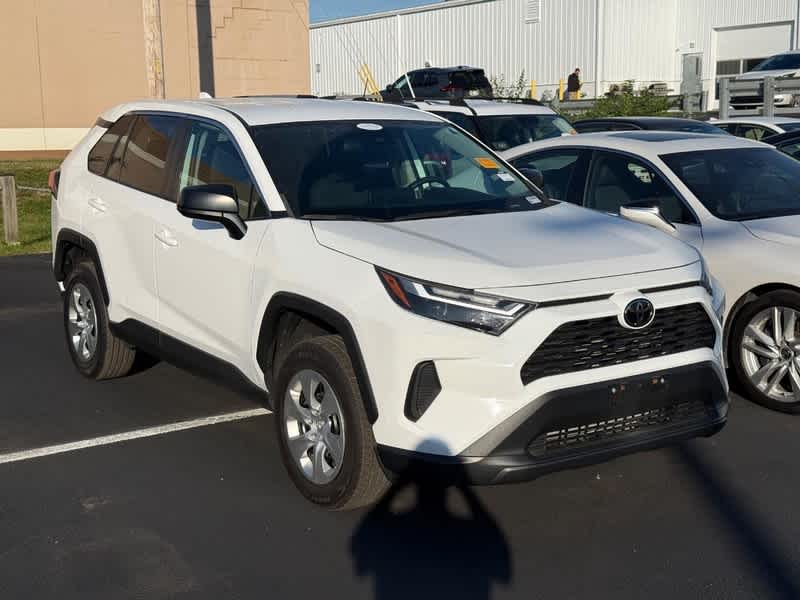 2023 Toyota RAV4 LE AWD