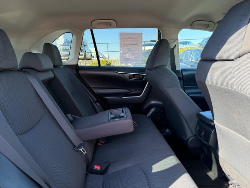 2023 Toyota RAV4 LE AWD