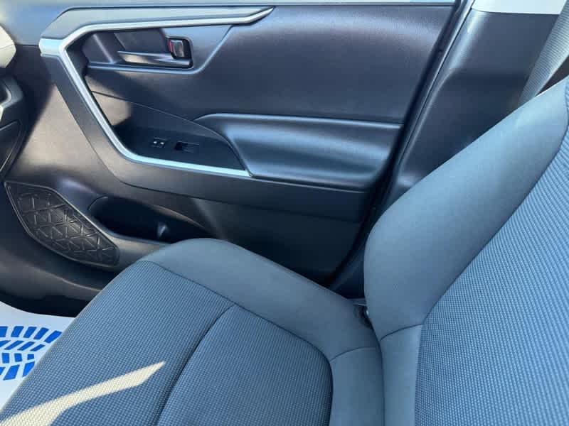 2023 Toyota RAV4 LE AWD