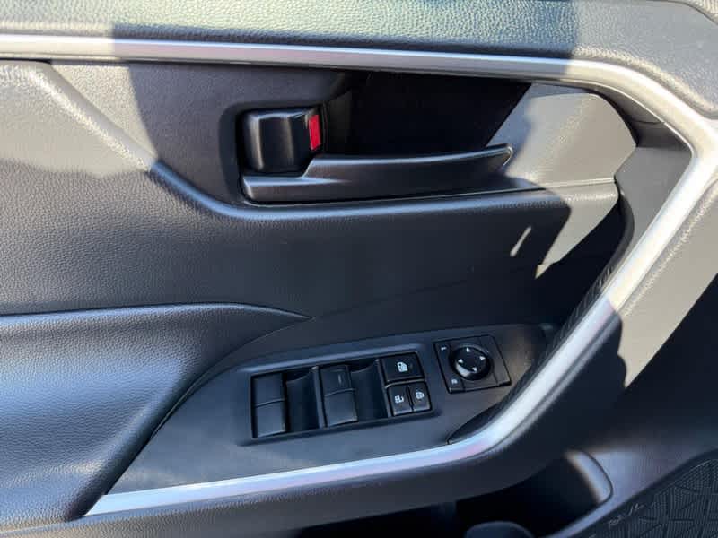 2023 Toyota RAV4 LE AWD