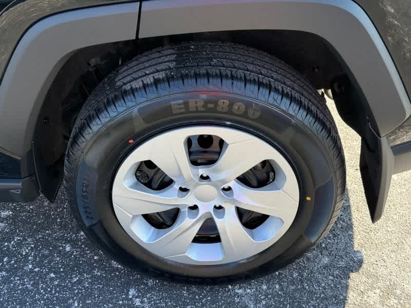 2023 Toyota RAV4 LE AWD