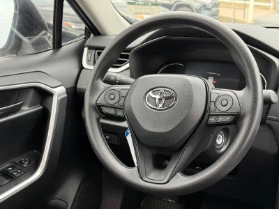 2025 Toyota RAV4 LE AWD