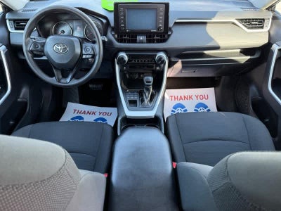2020 Toyota RAV4 LE AWD