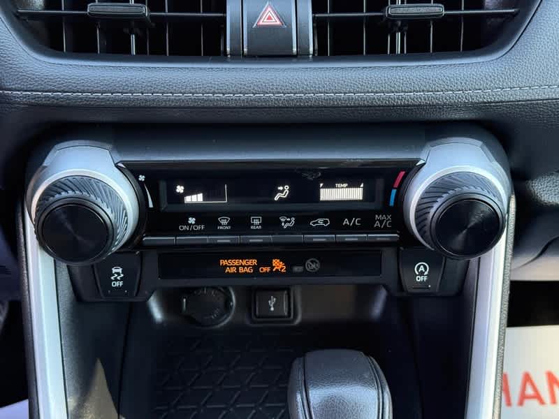 2020 Toyota RAV4 LE AWD