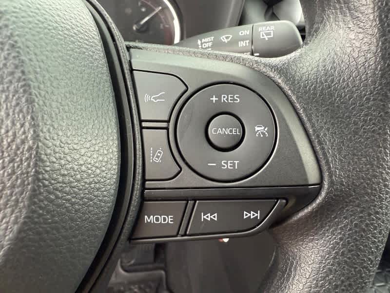 2025 Toyota RAV4 LE AWD