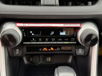 2025 Toyota RAV4 LE AWD