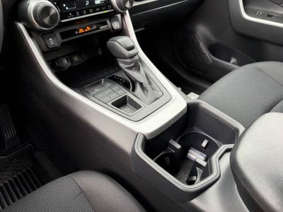 2025 Toyota RAV4 LE AWD
