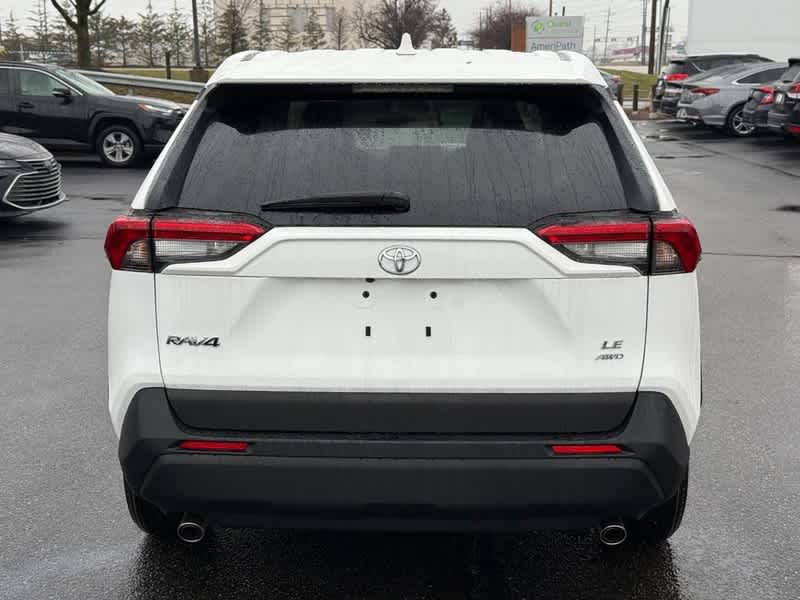 2025 Toyota RAV4 LE AWD