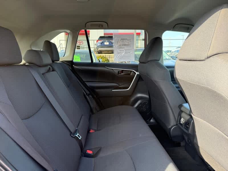 2023 Toyota RAV4 LE AWD