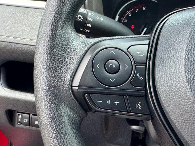 2024 Toyota RAV4 LE FWD