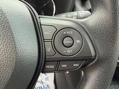 2025 Toyota RAV4 LE FWD