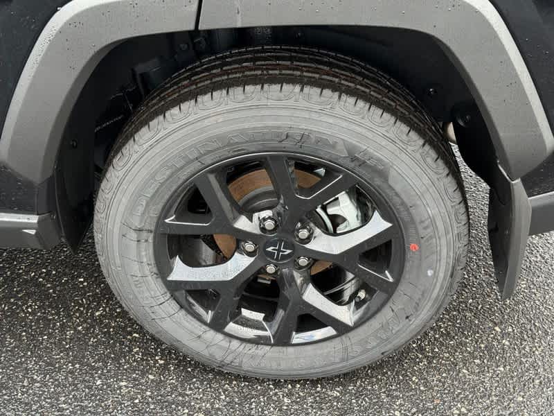 2025 Toyota RAV4 LE FWD