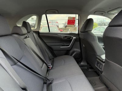 2025 Toyota RAV4 LE FWD