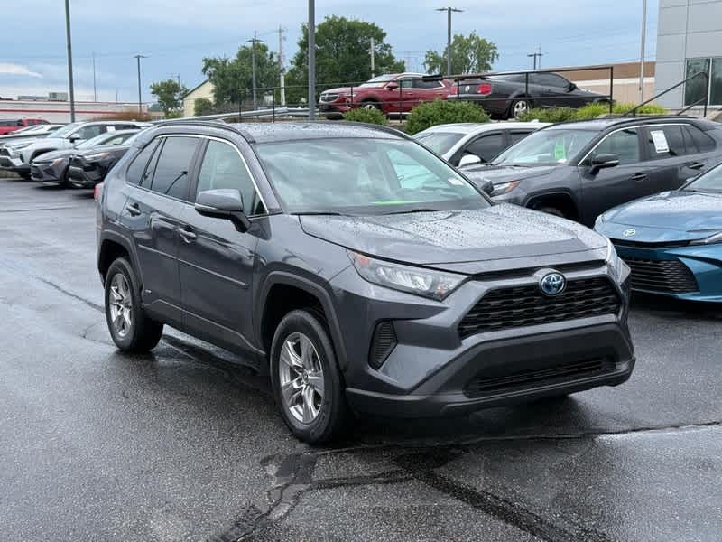 2022 Toyota RAV4 Hybrid LE AWD