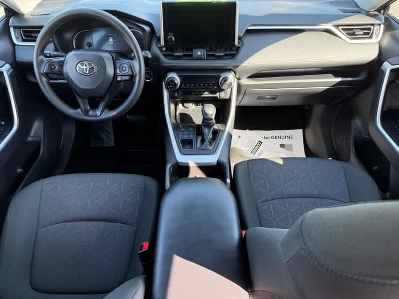 2024 Toyota RAV4 XLE AWD