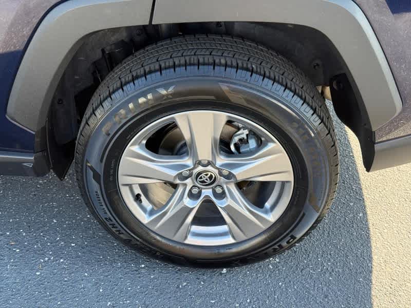 2024 Toyota RAV4 XLE AWD