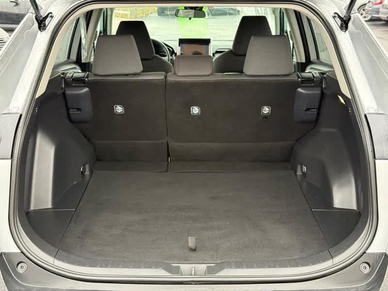 2025 Toyota RAV4 XLE AWD