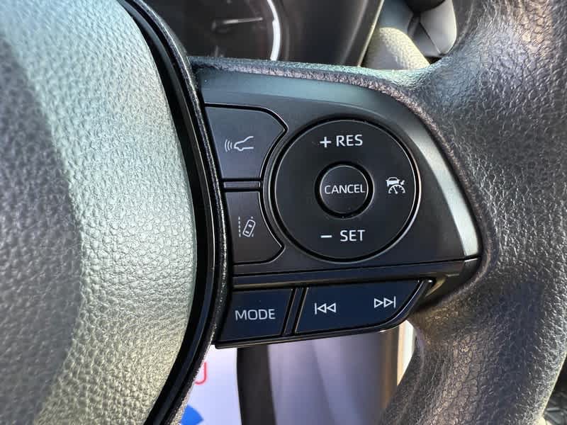 2025 Toyota RAV4 XLE AWD