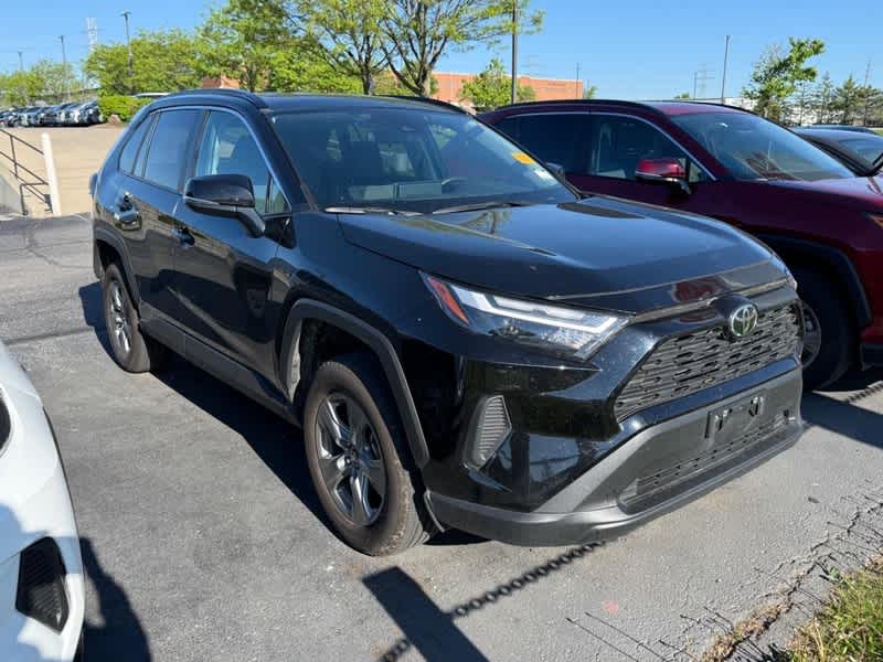 2025 Toyota RAV4 XLE AWD