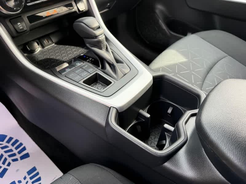 2025 Toyota RAV4 XLE AWD