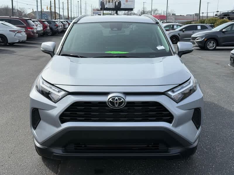 2025 Toyota RAV4 XLE AWD
