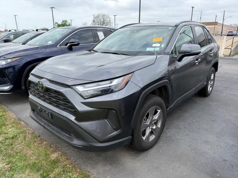 2025 Toyota RAV4 XLE AWD