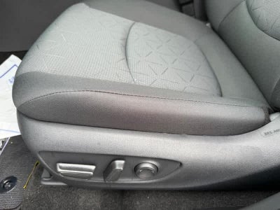 2025 Toyota RAV4 XLE AWD