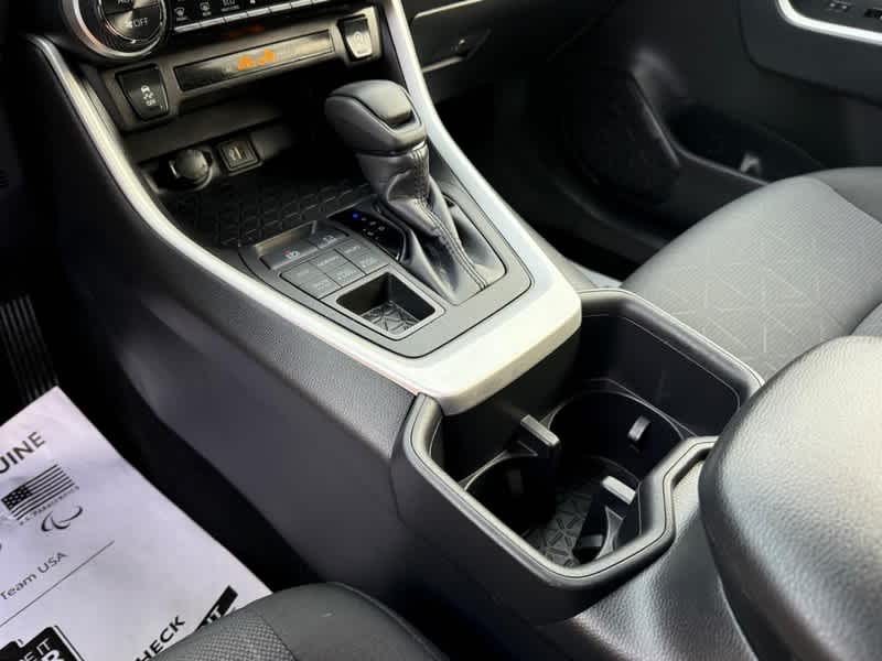 2025 Toyota RAV4 XLE AWD