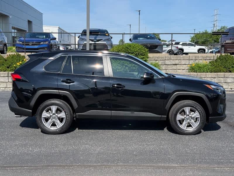 2025 Toyota RAV4 XLE AWD