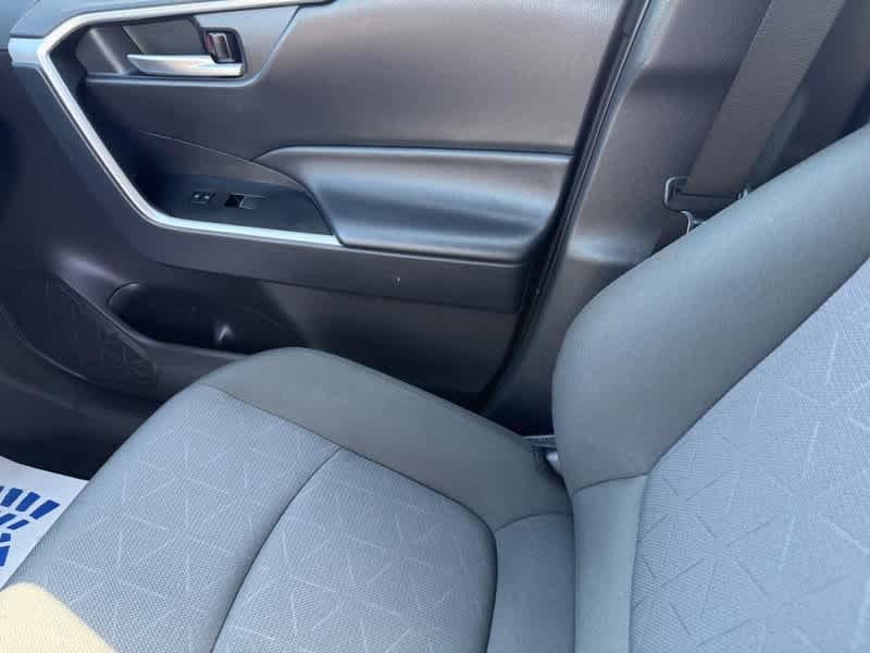 2025 Toyota RAV4 XLE AWD