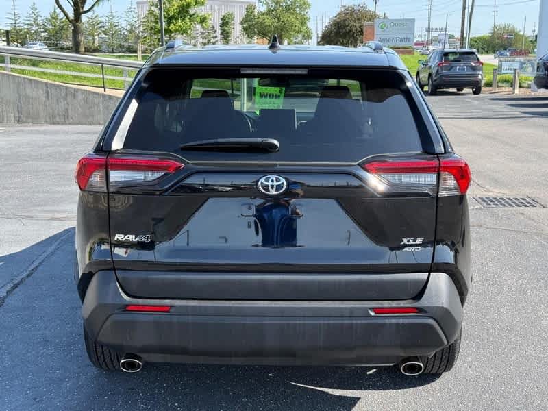 2025 Toyota RAV4 XLE AWD