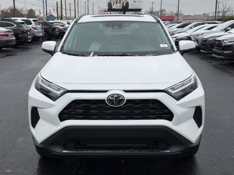 2025 Toyota RAV4 XLE AWD