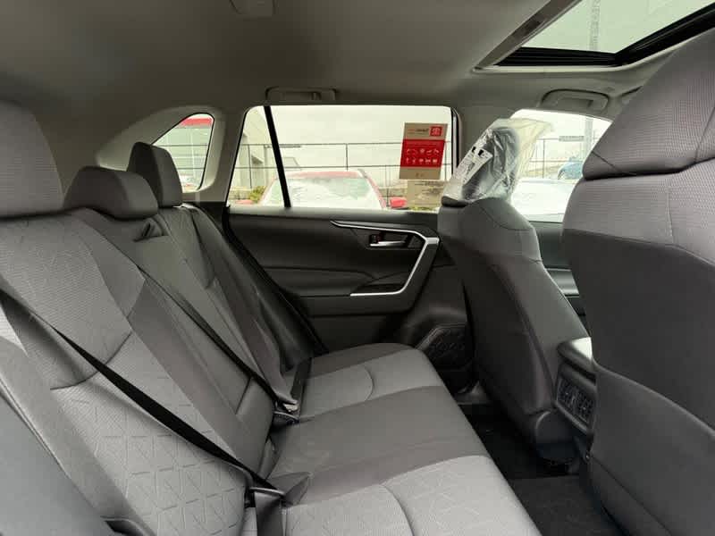 2025 Toyota RAV4 XLE AWD