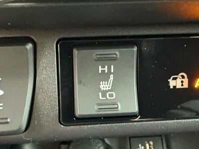 2025 Toyota RAV4 XLE AWD