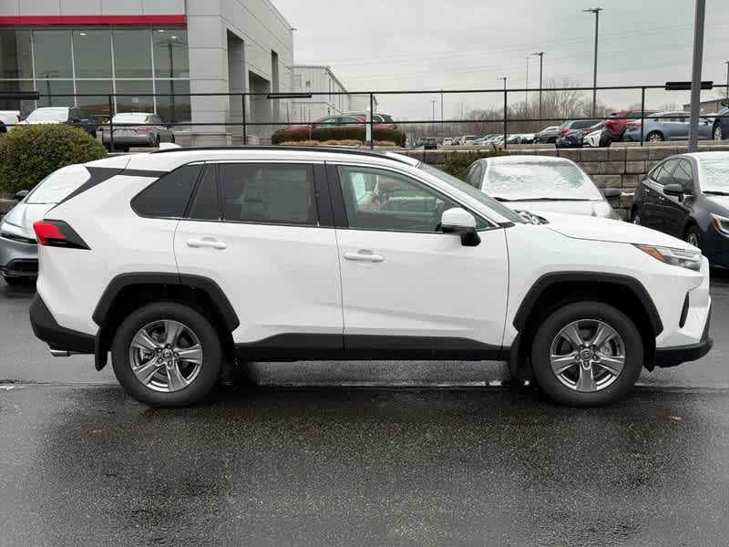 2025 Toyota RAV4 XLE AWD