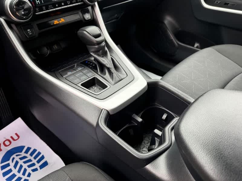 2025 Toyota RAV4 XLE AWD