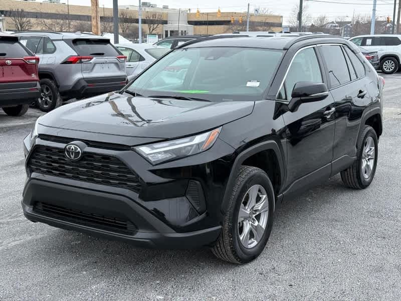 2025 Toyota RAV4 XLE AWD