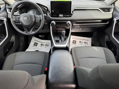 2025 Toyota RAV4 XLE AWD