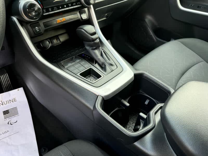 2025 Toyota RAV4 XLE AWD