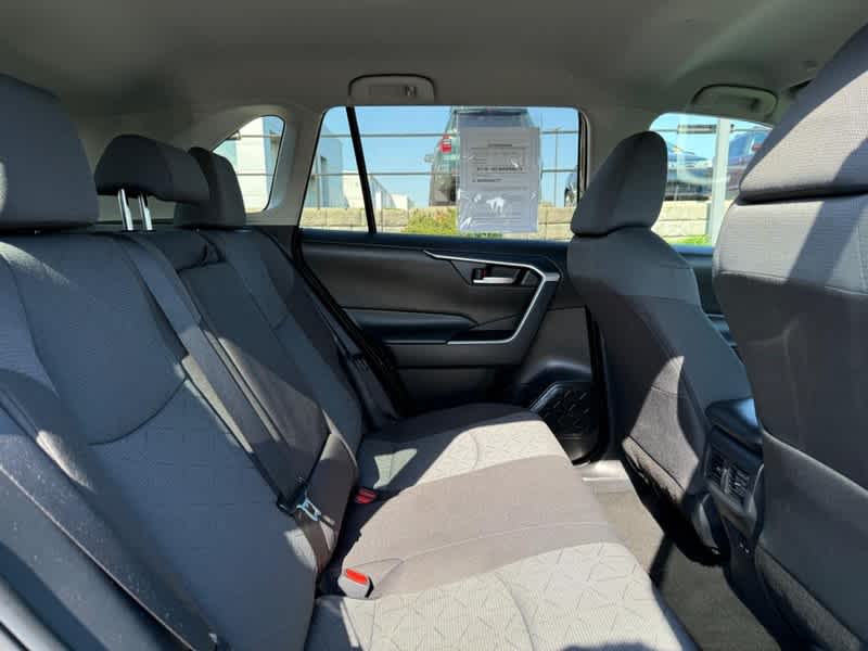 2025 Toyota RAV4 XLE AWD