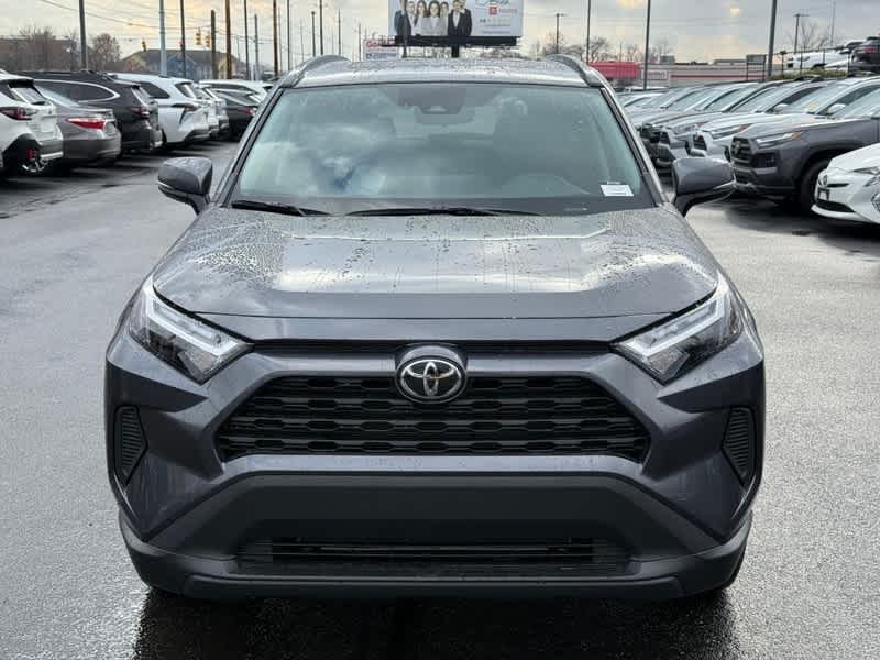 2025 Toyota RAV4 XLE AWD