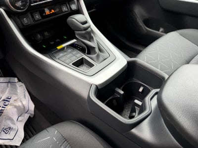 2025 Toyota RAV4 XLE AWD