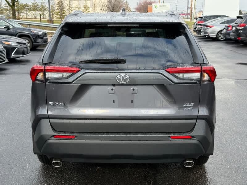 2025 Toyota RAV4 XLE AWD